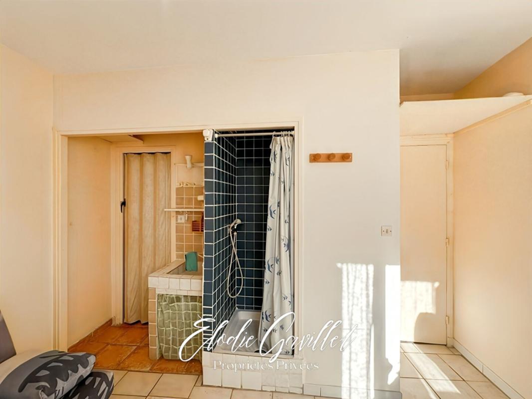 RENNES-LES-BAINS Studio Rennes Les Bains vue rivière 12 m² 9