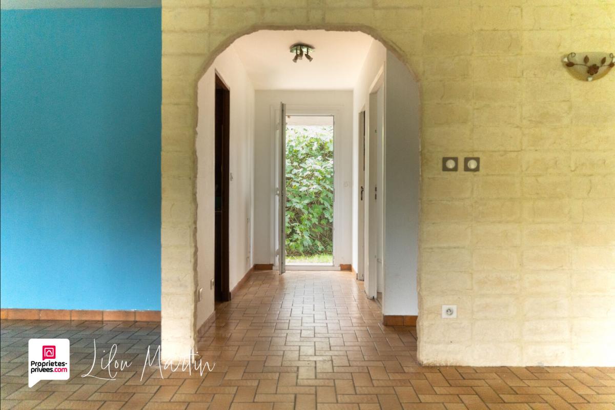 LA LANDE-DE-FRONSAC Maison et chalet - 146m2 - 6 pièces 5
