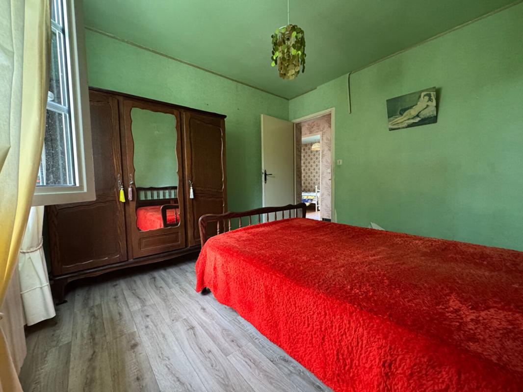 MARMANDE Maison Marmande 5 pièce(s) 110 m2 , 2800m2 de jardin et dépendance 6