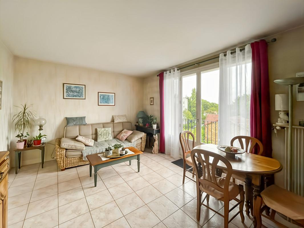 GAGNY Appartement 2 pièces lumineux avec vue dégagée 1