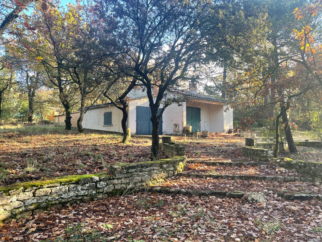 SAINT-SATURNIN-LES-APT Maison Saint Saturnin Les Apt 3 pièce(s) 85 m2 14