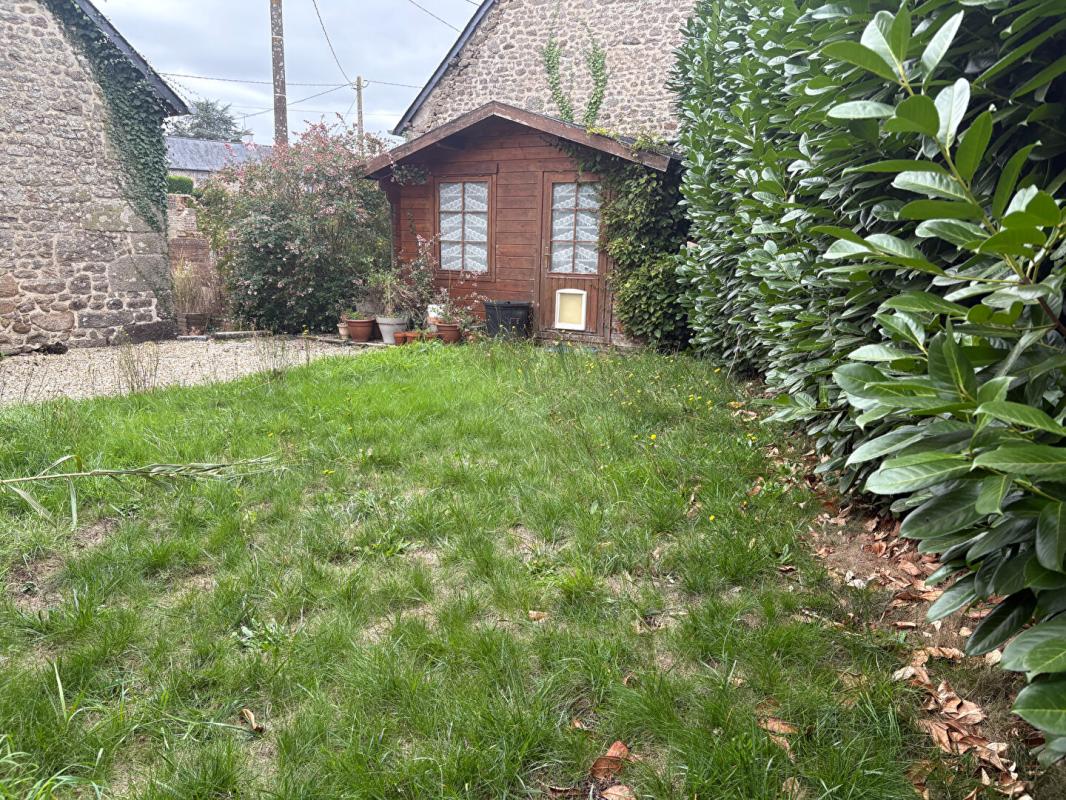 NOYAL-SOUS-BAZOUGES Maison Combourg 5 pièces 141m² 11