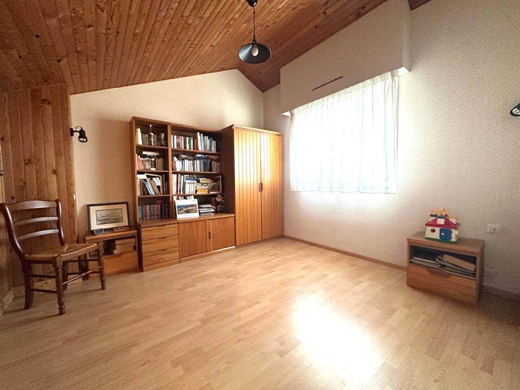 SAINTE-LUCE-SUR-LOIRE Maison bourg Sainte Luce Sur Loire 5 pièce(s) 93 m2 12