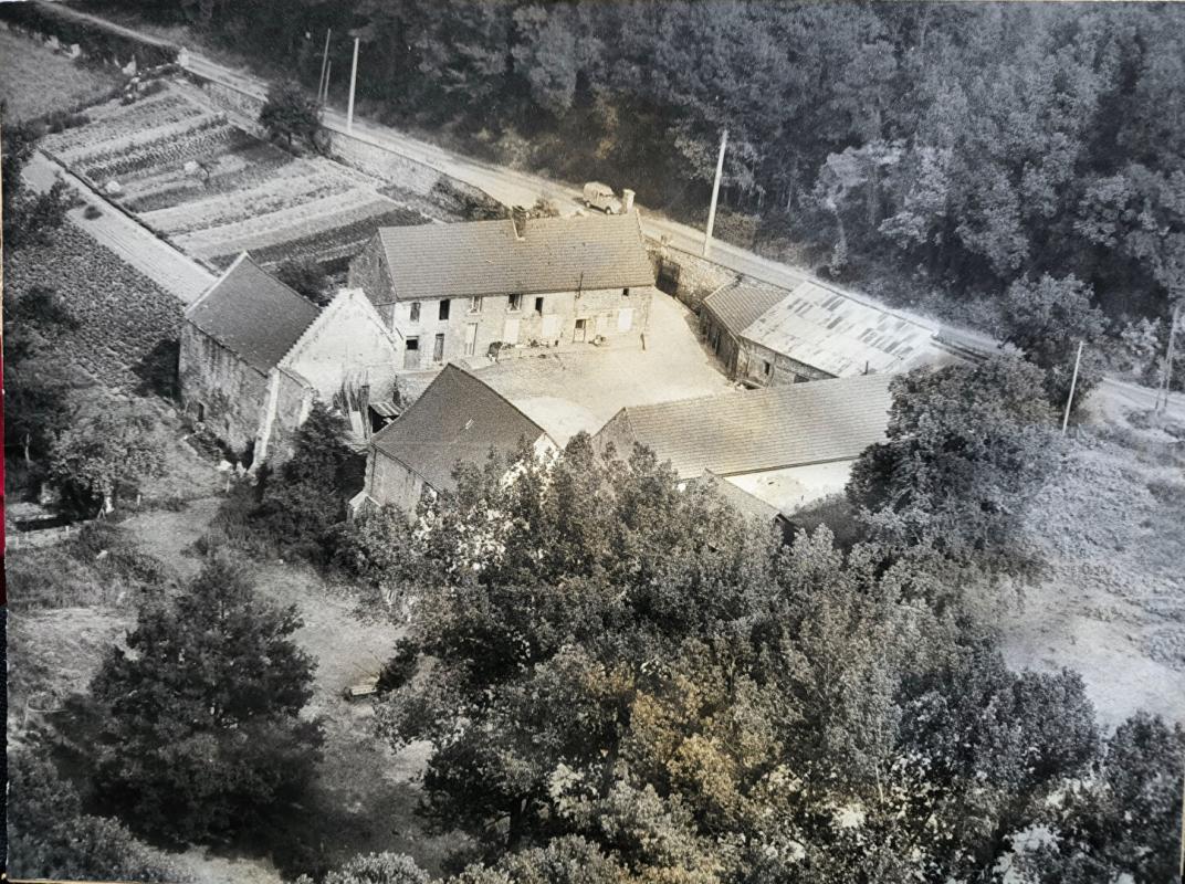 PIERREFONDS Secteur Pierrefonds - Authentique corps de ferme des XVe & XVIe siècles 18