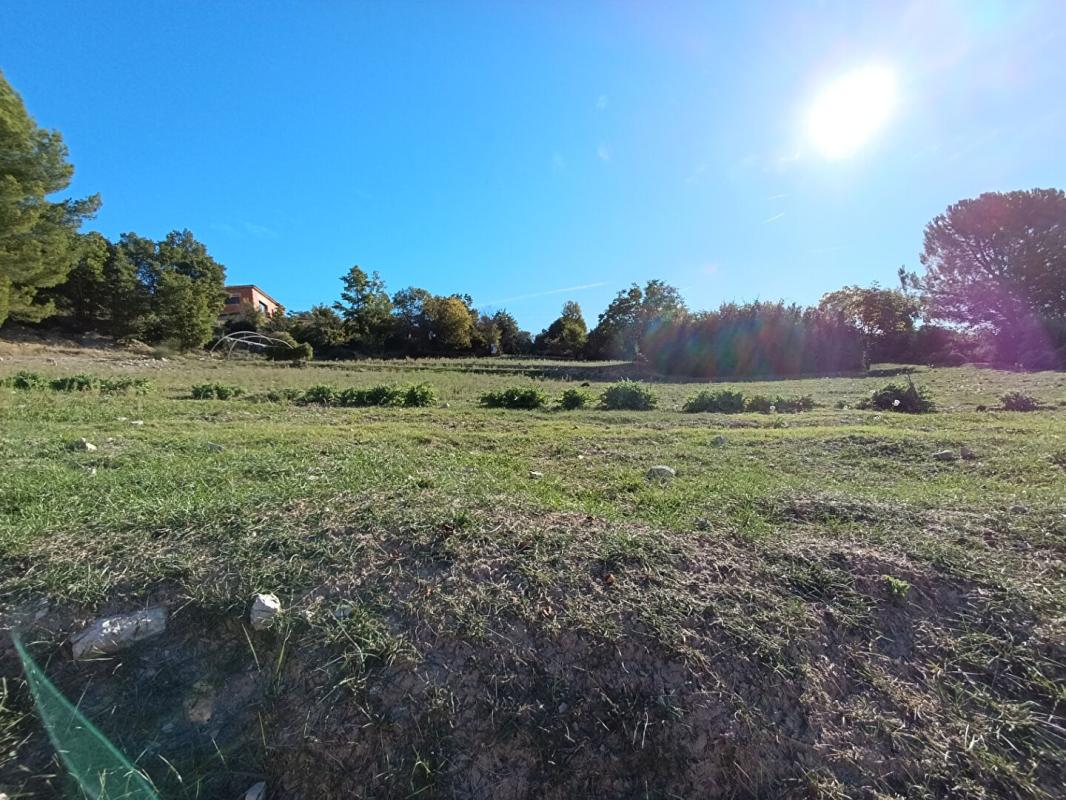 MANOSQUE Magnifique terrain  avec vue exceptionnelle 5