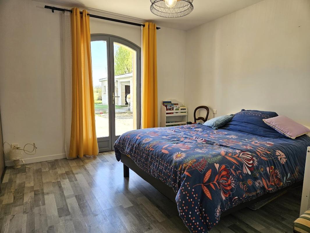 PUYMIROL Secteur PUYMIROL : Maison 5 pièce(s) 120 m2 - Garage - Piscine - Jardin 11