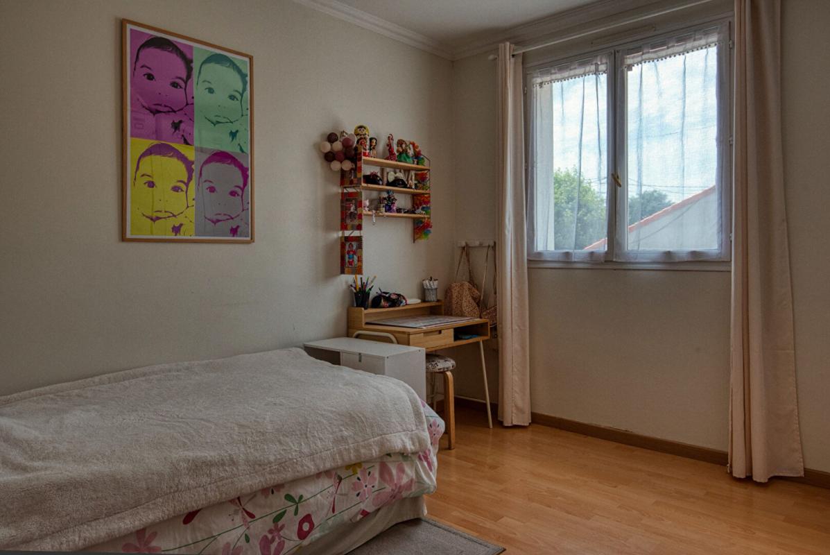 SAINT-SEBASTIEN-SUR-LOIRE Saint-Sébastien-sur-Loire . Maison familiale de 123 m²  en impasse 13