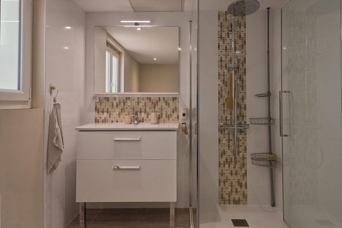 SAINT-SEBASTIEN-SUR-LOIRE Saint-Sébastien-sur-Loire . Maison familiale de 123 m²  en impasse 15