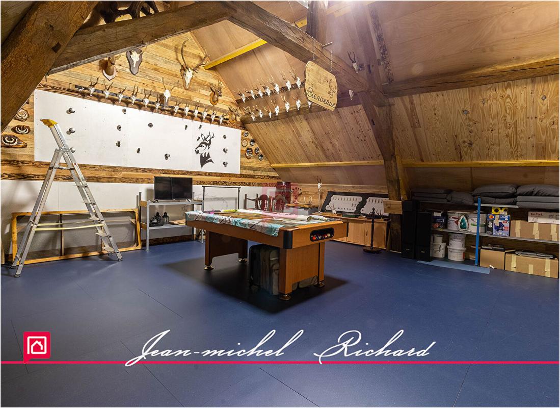 NOYERS-SUR-CHER Maison Noyers Sur Cher 8 pièce(s) 210 m2 12