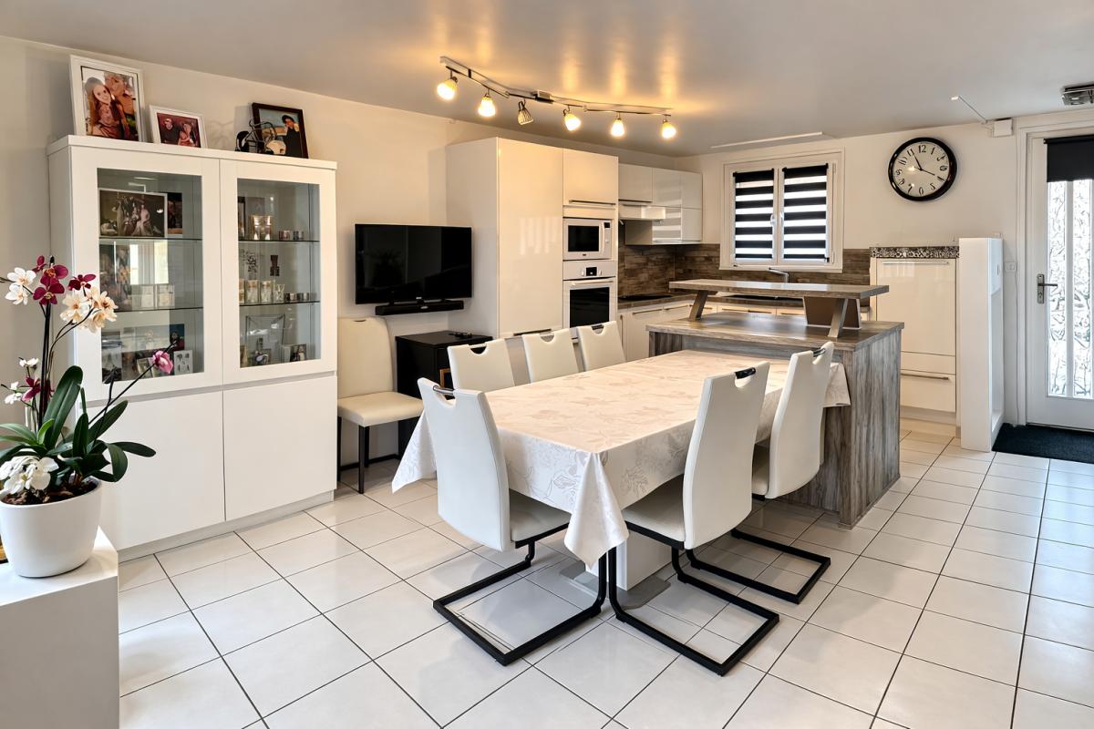 THONON-LES-BAINS THONON-LES-BAINS Maison T5 bis 99 m², calme, proche de toutes commodités (74200) 10