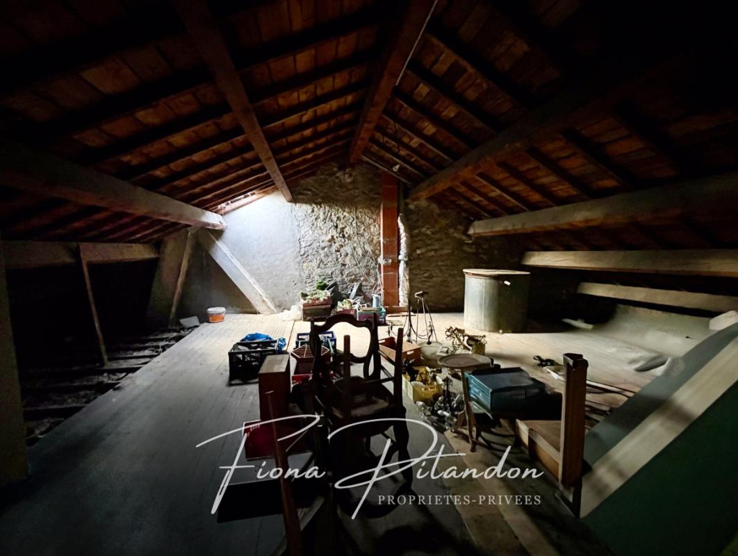 MERINDOL Demeure au coeur de Mérindol avec un fort potentiel 18