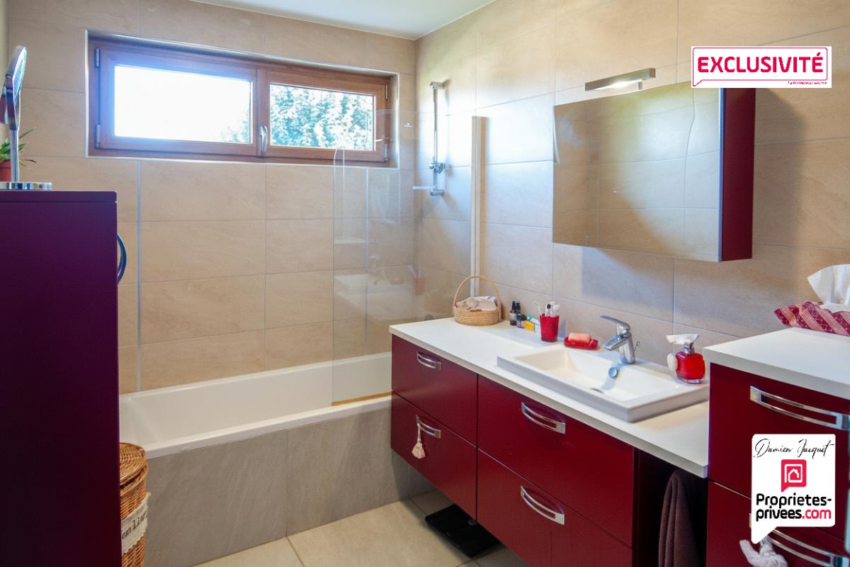 ROCHES-LES-BLAMONT Roches Les Blamont - Maison Familiale 7 Pieces, 5 grandes Chambres - 168 m² Terrain 1695 m² 14