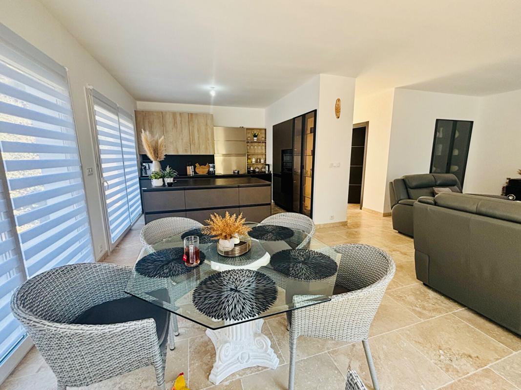 TOURRETTE-LEVENS Villa neuve 2025 individuelle Tourrette Levens 4 pièces 110 m2 jardin parking 2