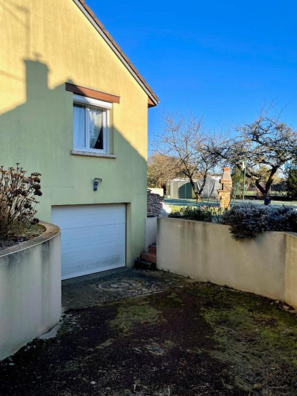 CRULAI Plain-pied calme et lumineux avec grand sous-sol et jardin clos  proche l'Aigle 18