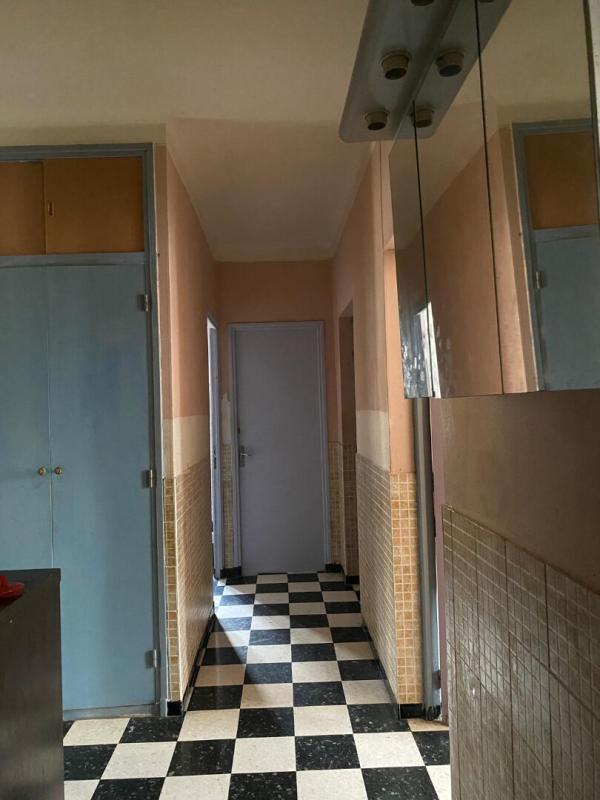 CHATEAURENARD Maison traditionnelle de plain-pied ? 149 m² sur terrain de 990 m² 2