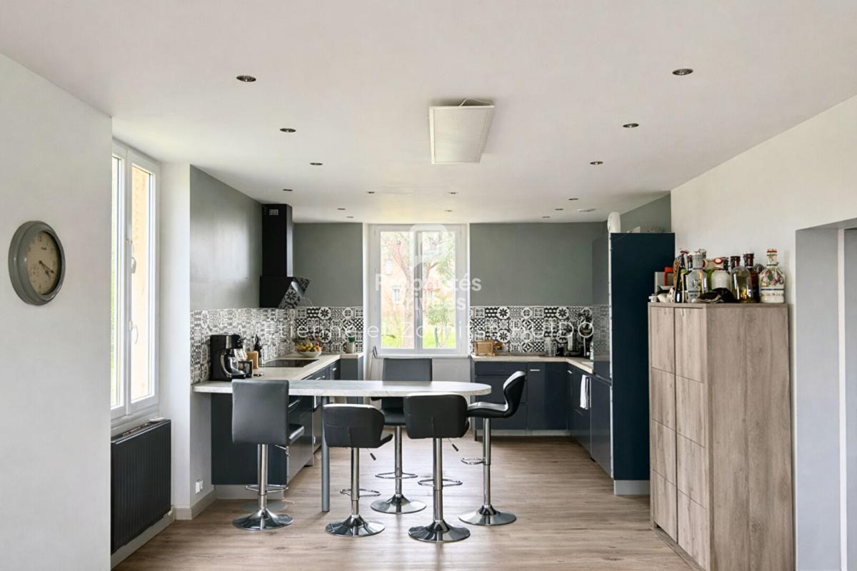 VATAN Maison 4 pièce(s) 110 m2 6