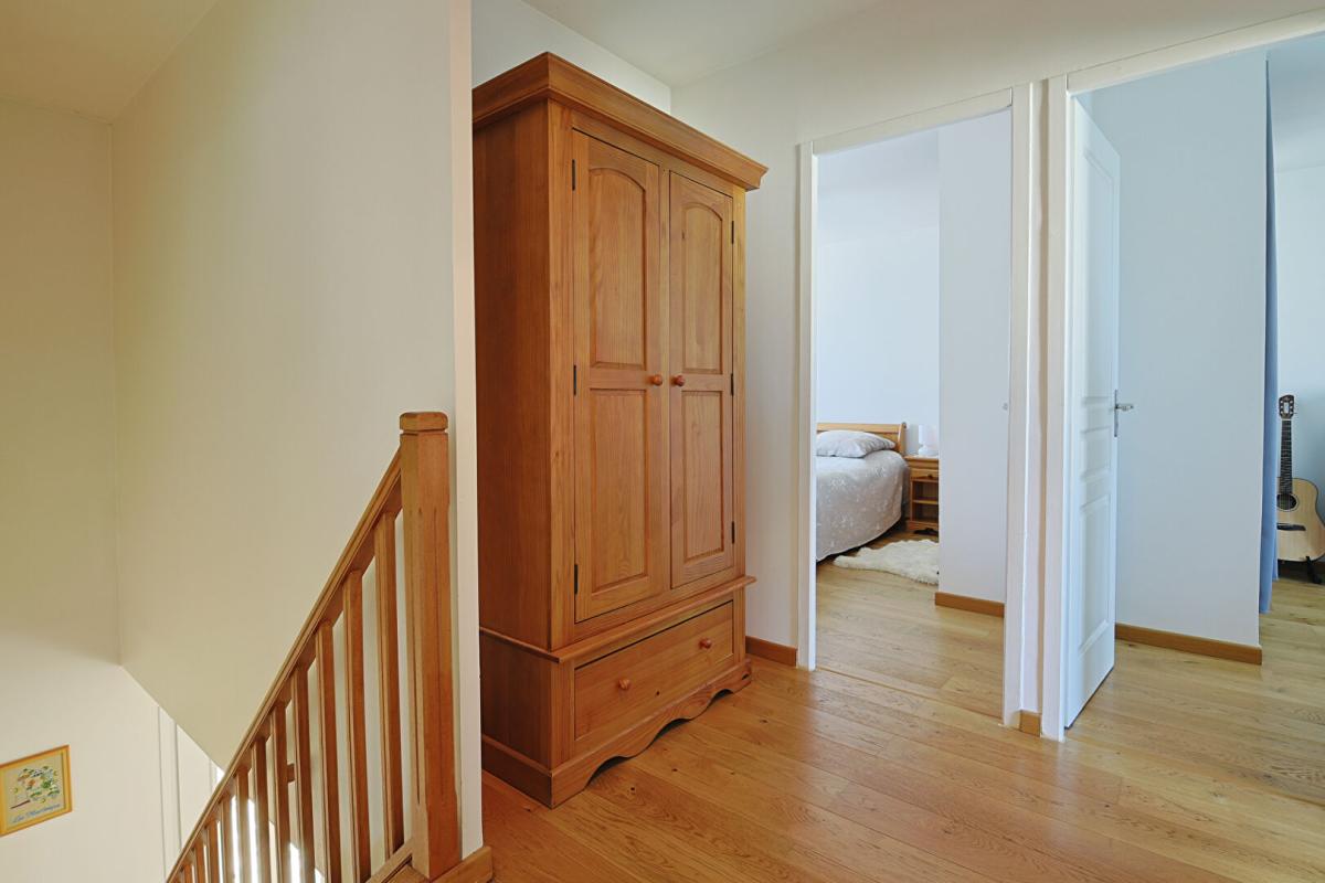 BRIE-COMTE-ROBERT Maison Brie Comte Robert 6 pièce(s) 111 m2 15