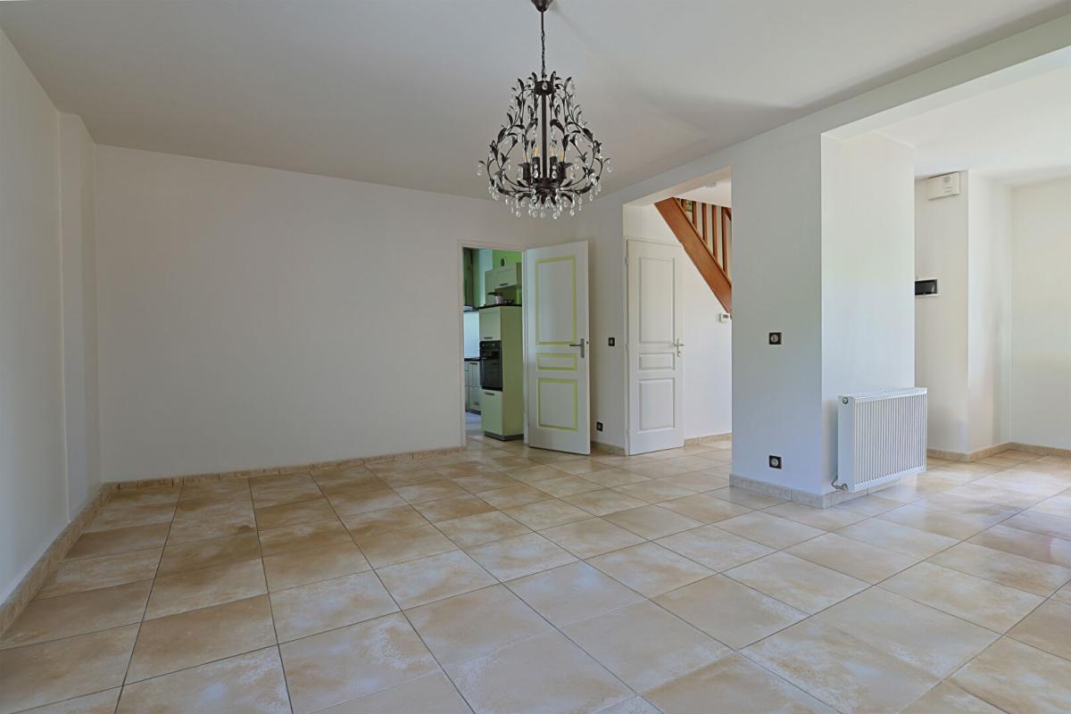 BRIE-COMTE-ROBERT Maison Brie Comte Robert 6 pièce(s) 111 m2 5