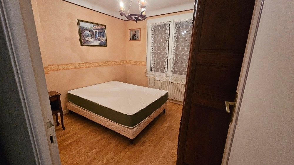 DARNEY Maison Darney 5 pièce(s) 99 m2 10