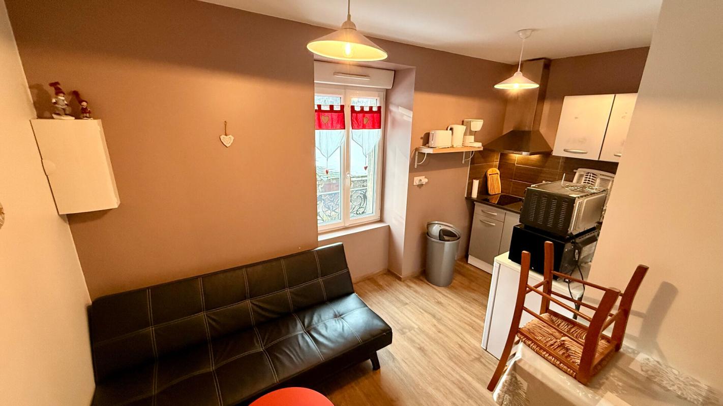 MONT-DORE Maison Mont Dore 7 pièce(s) 93.25 m2 13