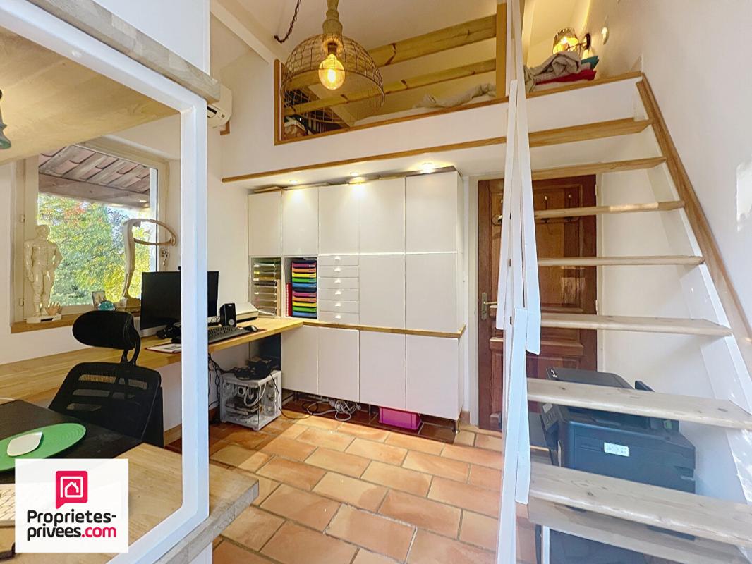 RIANS RIANS VILLA T6 avec piscine sur 13612 m² 15