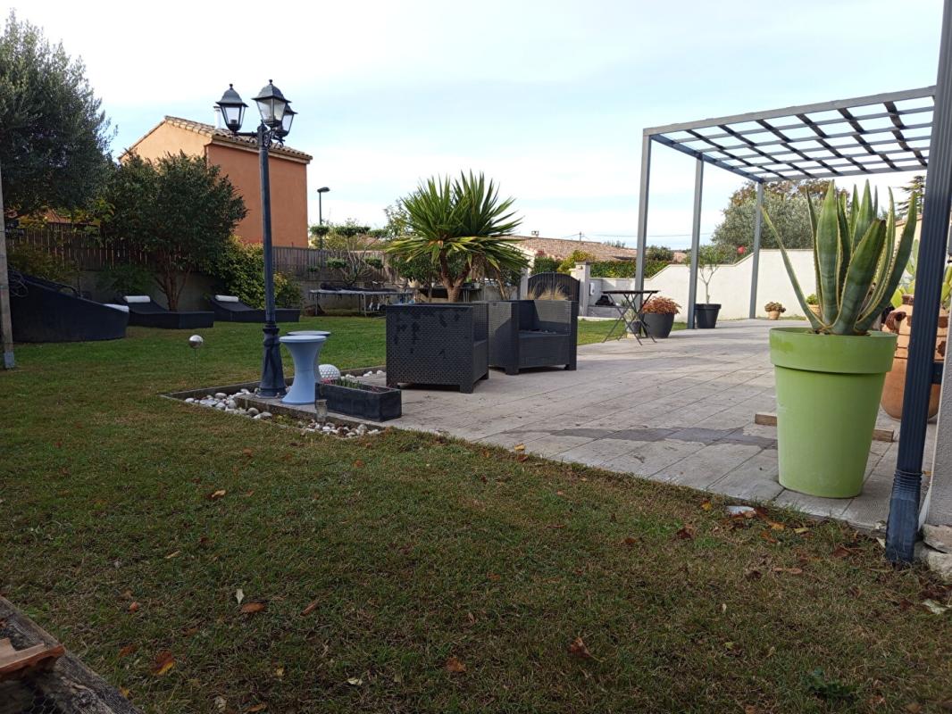 MONTSEGUR-SUR-LAUZON Villa Plain Pied 98m² sur terrain de 529m², Montségur sur Lauzon 279 000HAI 13