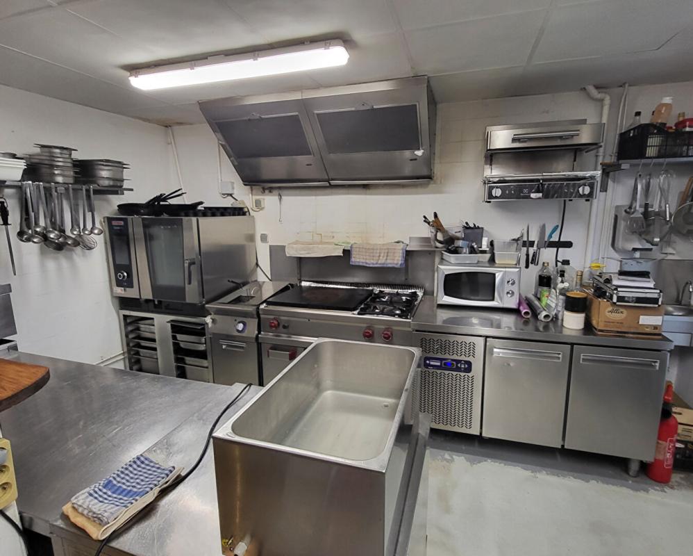 LA CHAUSSEE-SAINT-VICTOR RESTAURANT 100 COUVERTS, TERRASSE 5