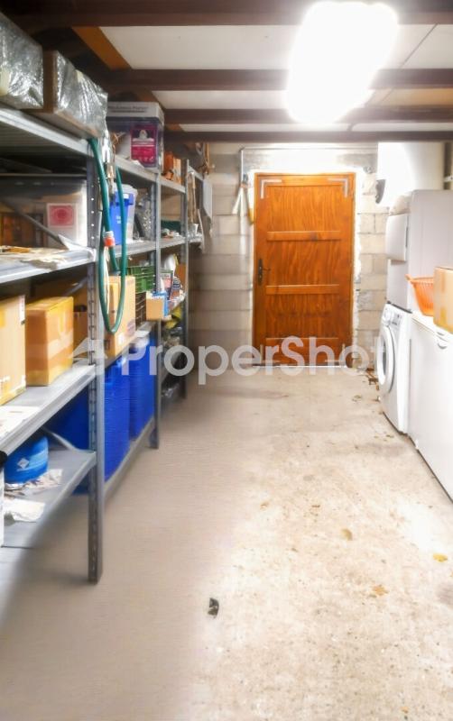 SAINT-MARTIN-LA-GARENNE Maison familiale - 4 chambres 9