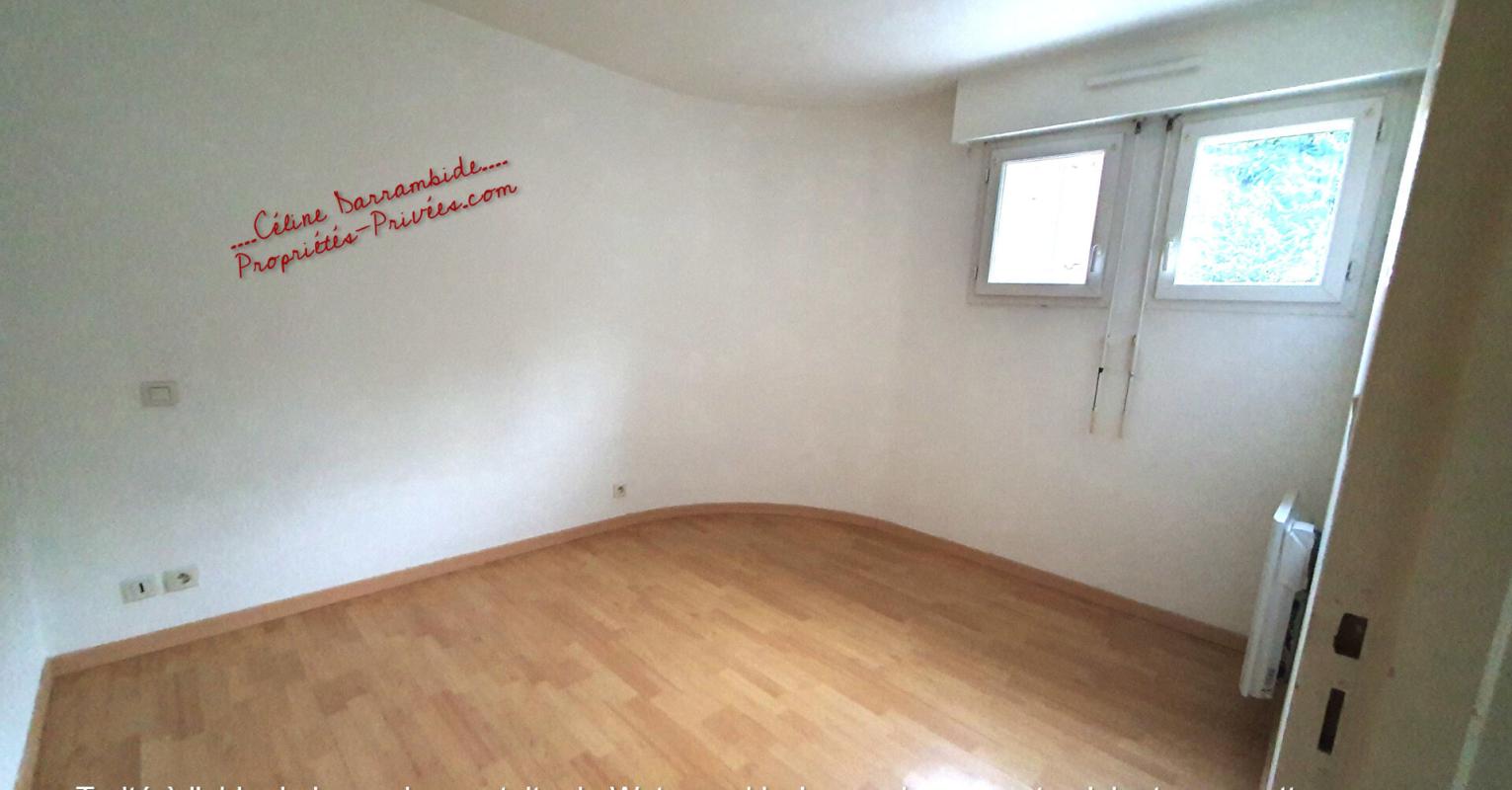 DAX T2, place de parking, balcon 4