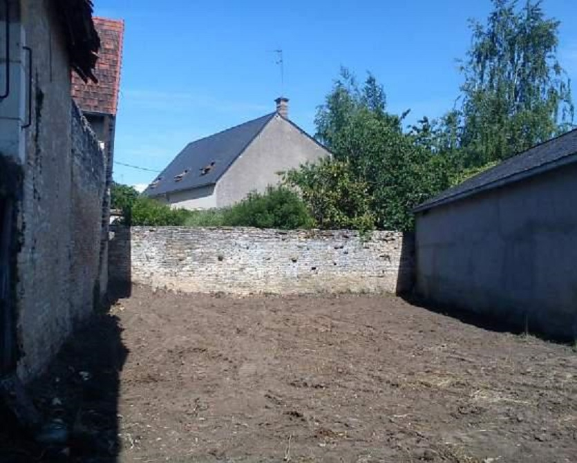 DUN-SUR-AURON GRANGE A REHABILITER AU CENTRE DE VILLE DE DUN SUR AURON 5