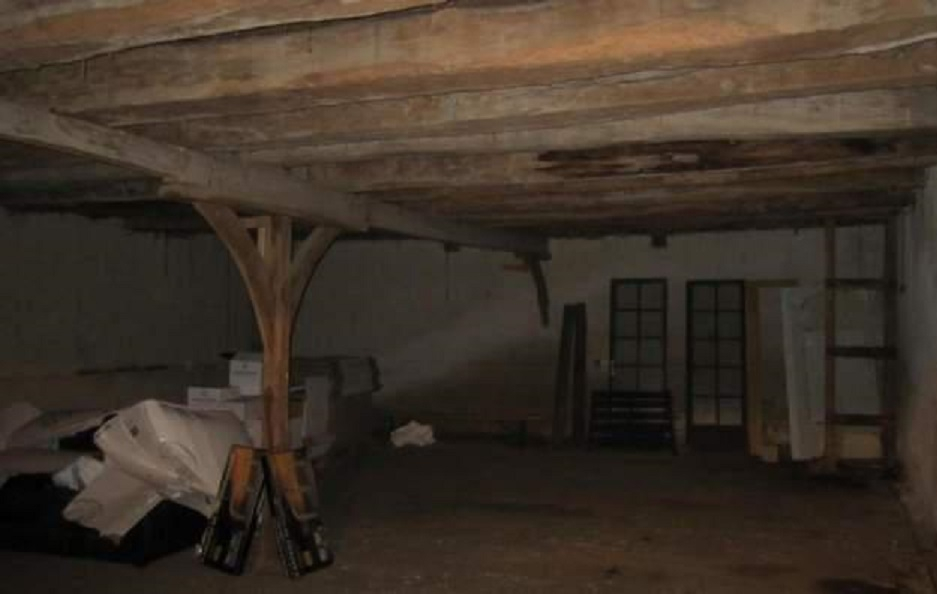 DUN-SUR-AURON GRANGE A REHABILITER AU CENTRE DE VILLE DE DUN SUR AURON 7