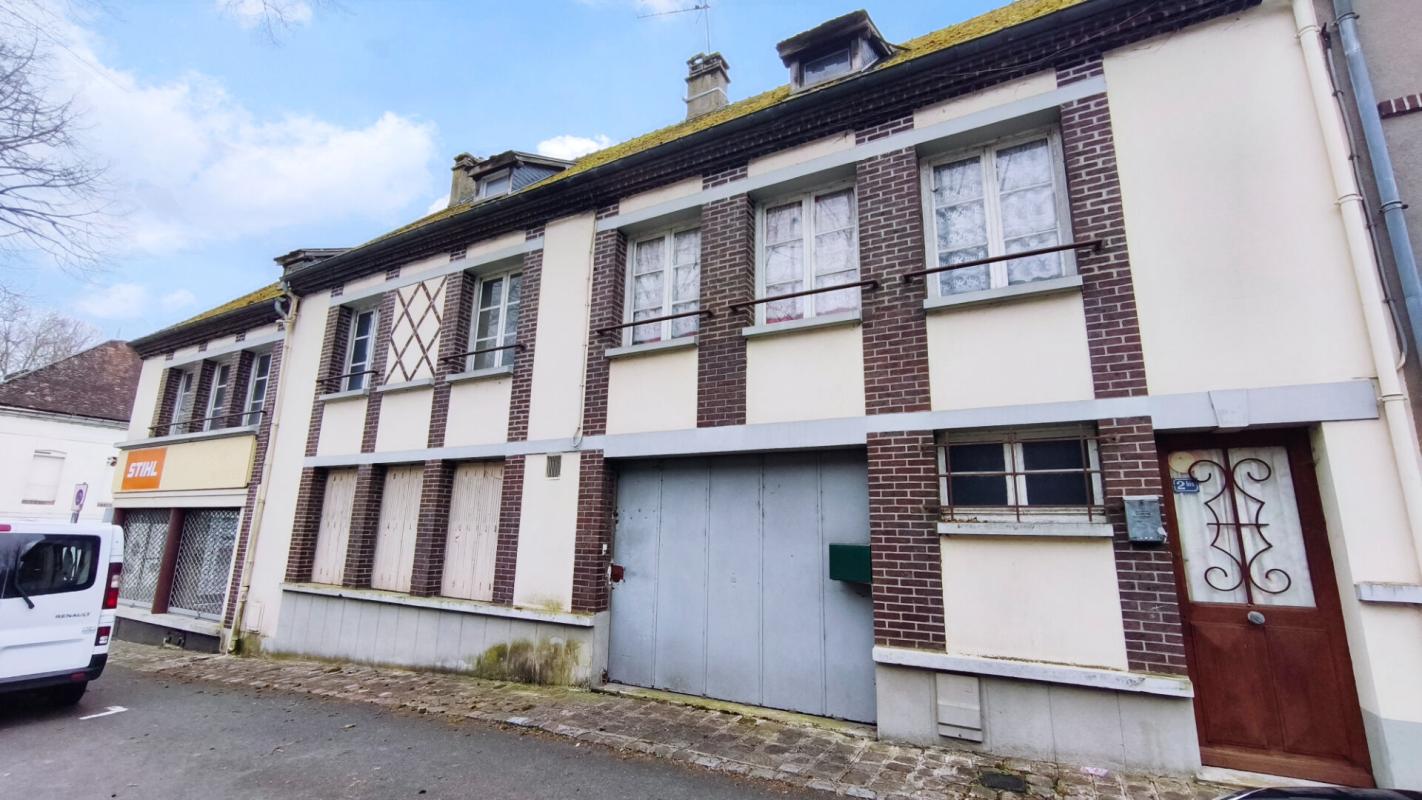 SEZANNE Maison Sezanne 12 pièce(s) 200 m2 1