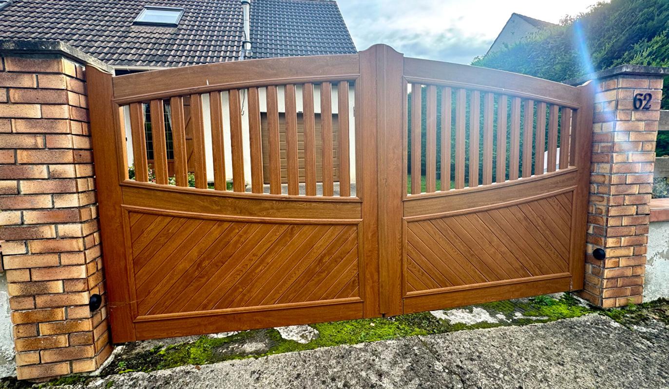 VIC-SUR-AISNE Maison  7 pièce(s) 130 m2 12