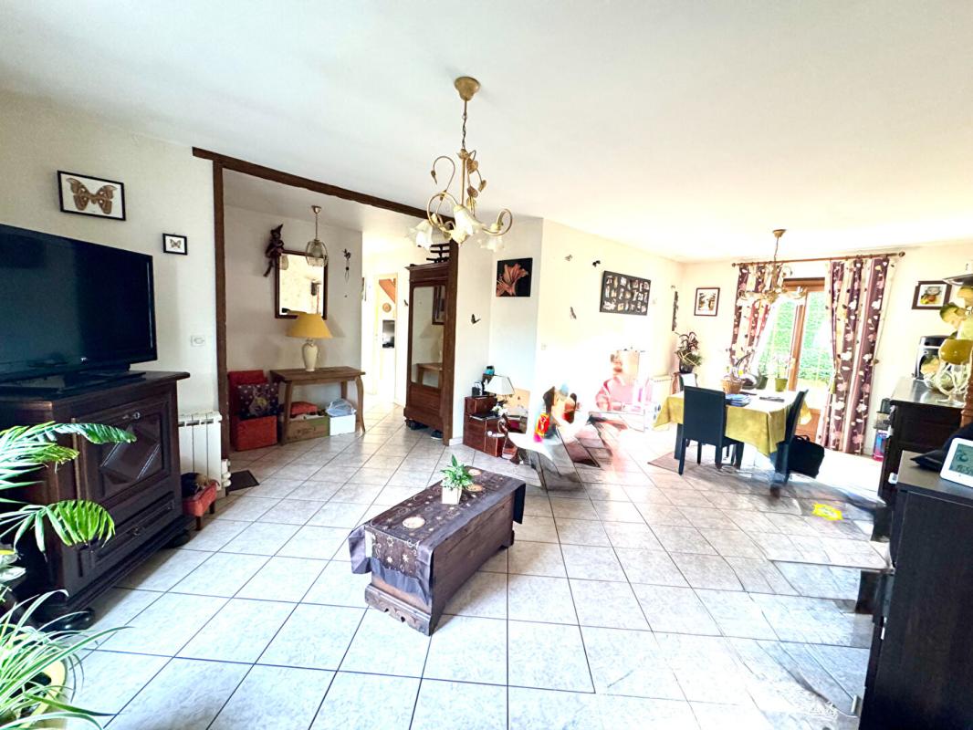 VIC-SUR-AISNE Maison  7 pièce(s) 130 m2 5