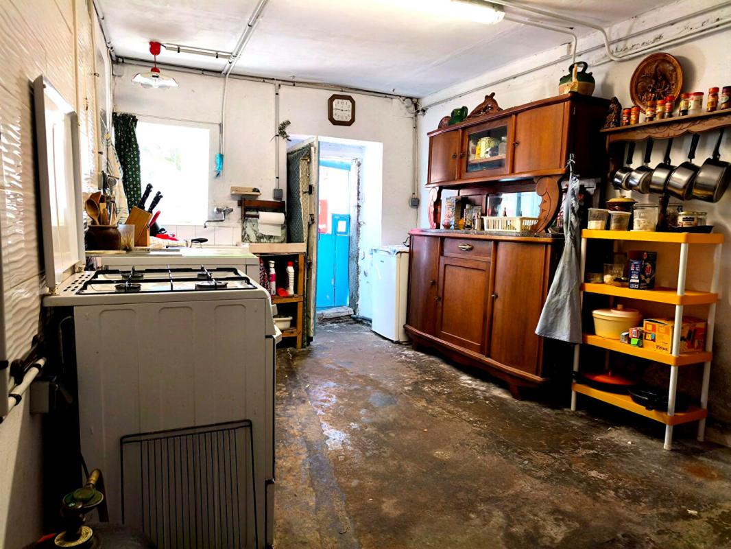 MAZAMET MAISON DE  CAMPAGNE TYPE LONGÈRE avec vue sur la Montagne Noire Mazamet 14