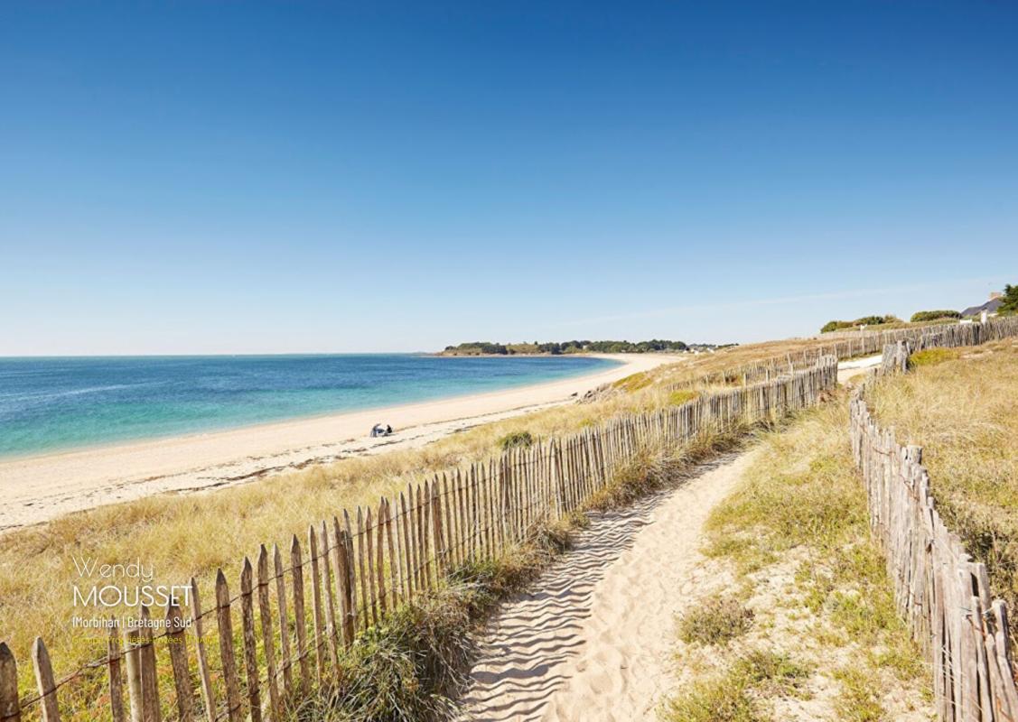SARZEAU Maison atypique en bord de mer offrant une vue directe sur l'océan Atlantique 16