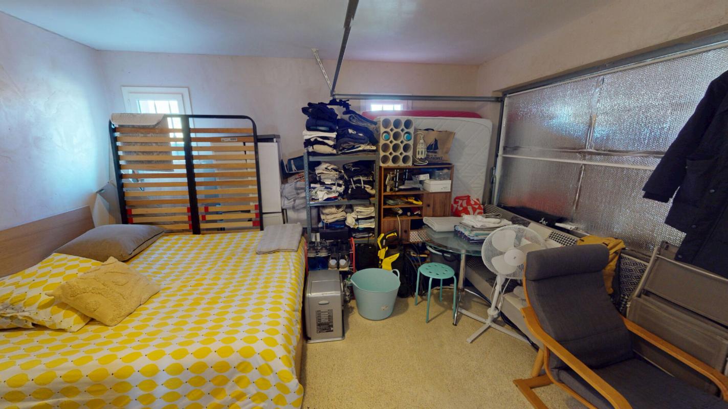 LE MUY À vendre , Quartier recherché, Environnement campagne ,Villa récente avec dépendance 17