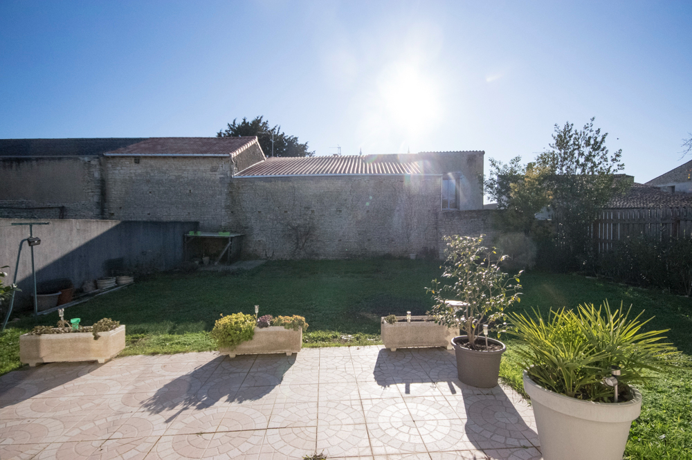 FERRIERES Maison  4 pièce(s) 81 m2 9