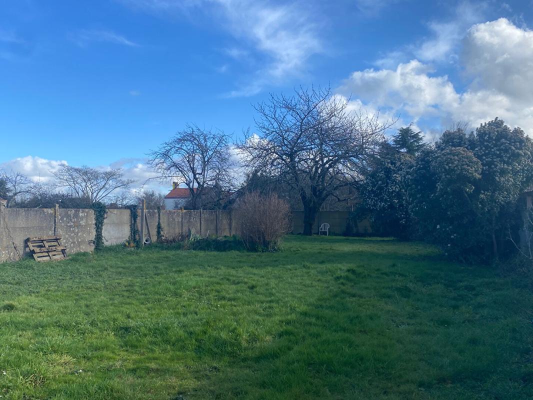 SAINTE-PAZANNE MAISON SAINTE PAZANNE 44680 - 5 CHAMBRES - BUDGET 317 200  HAI 2