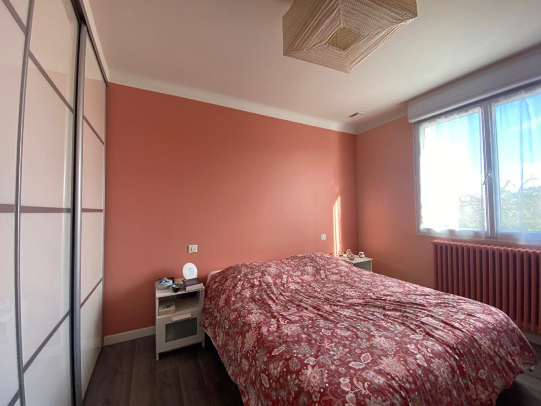 SAINTE-PAZANNE MAISON SAINTE PAZANNE 44680 - 5 CHAMBRES - BUDGET 317 200  HAI 9