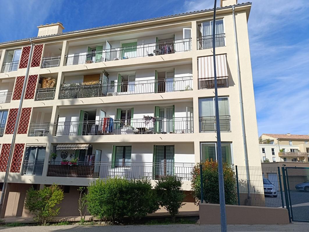 MANOSQUE Appartement Manosque 3 pièce(s) 67 m2 vue Mont d'Or 1