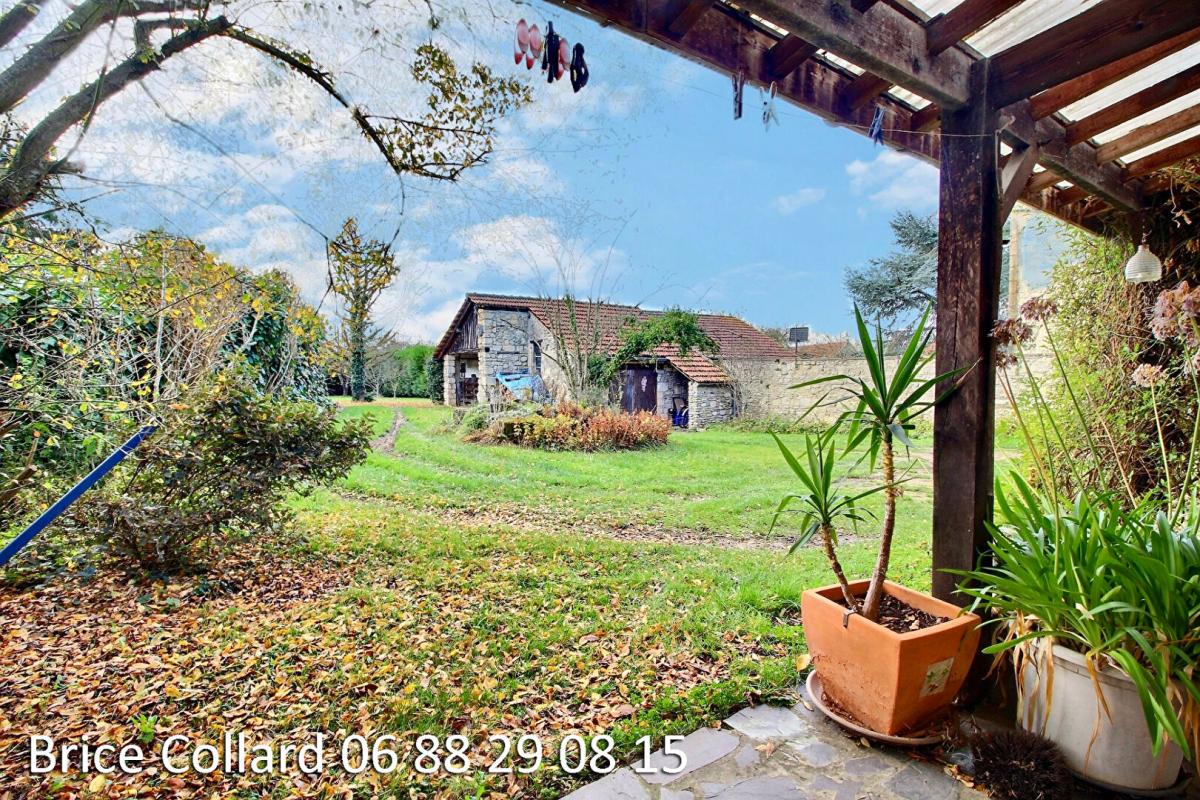 MOGNEVILLE 60140 MOGNEVILLE Maison en pierre de caractere 14