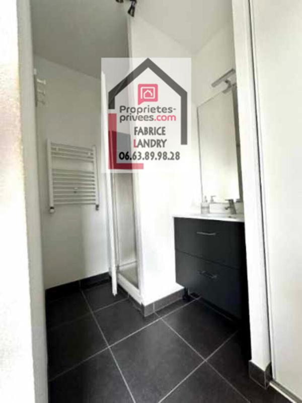 PERPIGNAN F2 de 42 m² avec terrasse de 23 m² + cave + parking privé 7