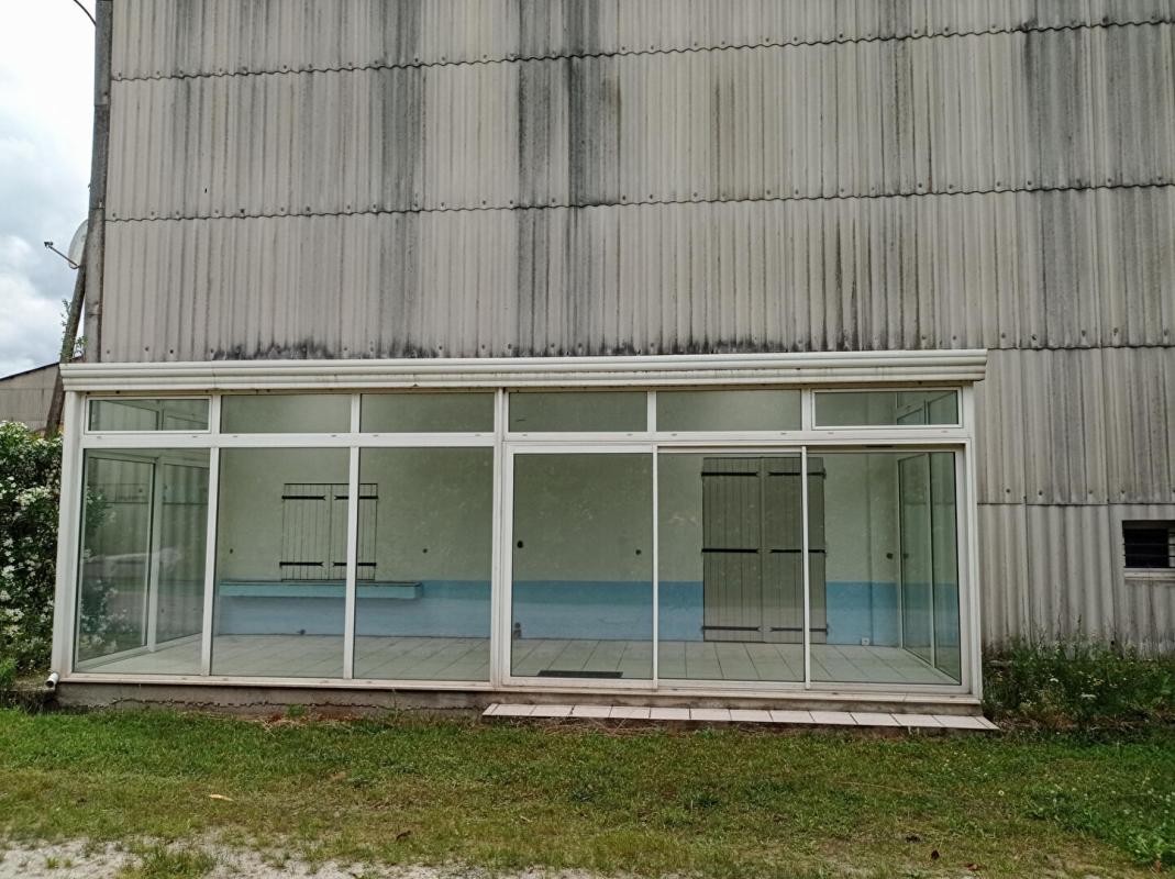 SAINT-AMANS-VALTORET Ensemble immobilier professionnel avec entrepôt et appartement ? Fort potentiel - Saint Amans Valtoret 950 m2 6