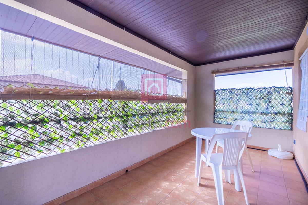 CARPENTRAS Appartement Carpentras 3 pièce(s) 67.32 m2 avec terrasse 14 m2, garage, parking 18