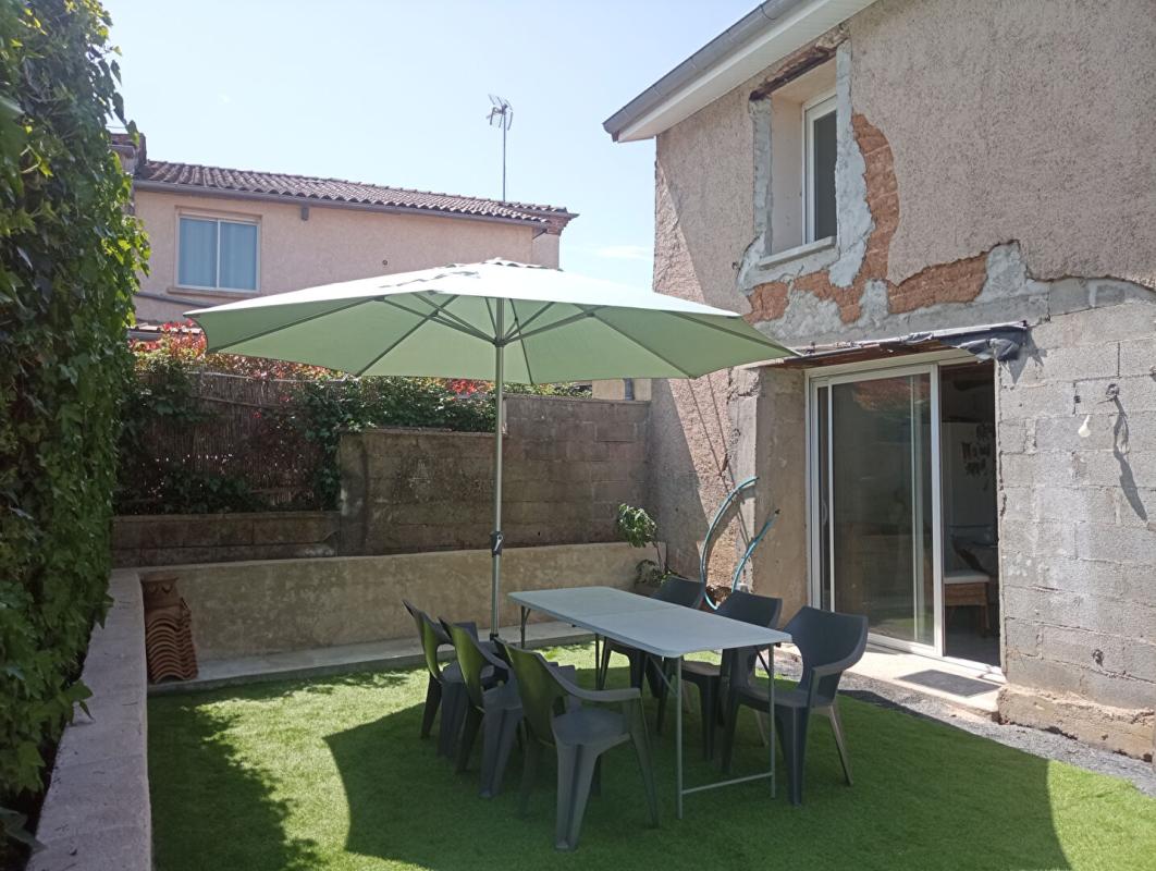 VILLEFRANCHE-D'ALBIGEOIS Maison Villefranche d'Albigeois 4 pièces 13