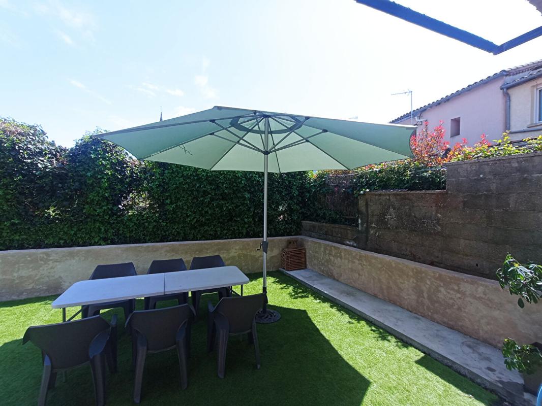 VILLEFRANCHE-D'ALBIGEOIS Maison Villefranche d'Albigeois 4 pièces 14