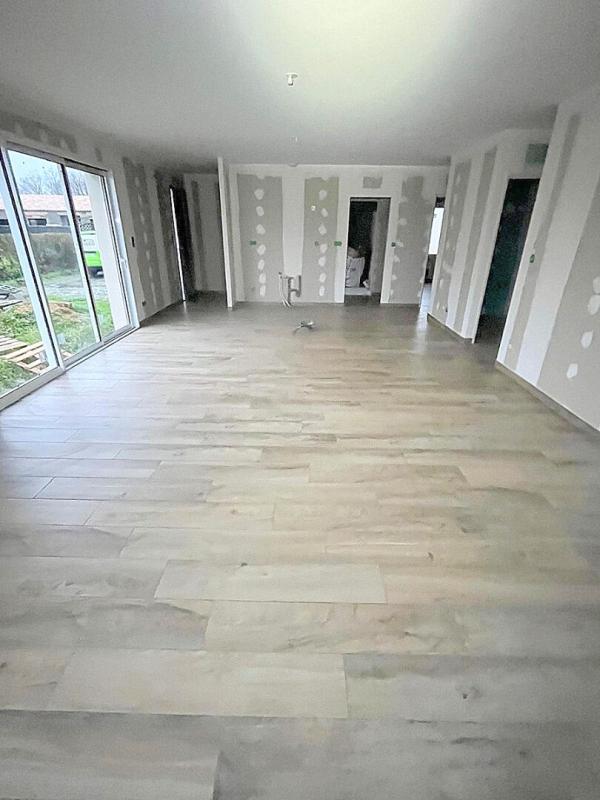 TAUGON Maison à terminer, 79 m2, 2 chambres, garage, RT2020, parcelle 689 m2 9