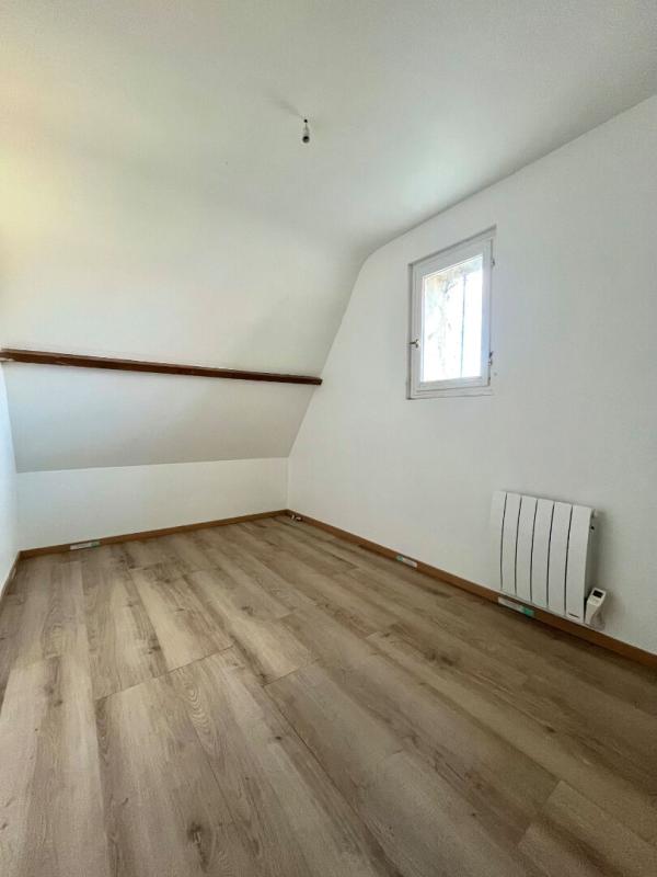 NOYON Maison Noyon 6 pièce(s) 128 m2 - Terrain de 734m² 13