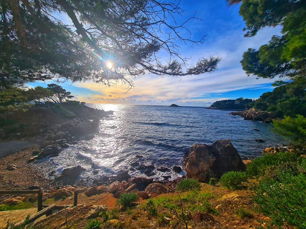 BANDOL Bandol- Villa Club T2- Proche calanques à pied 6